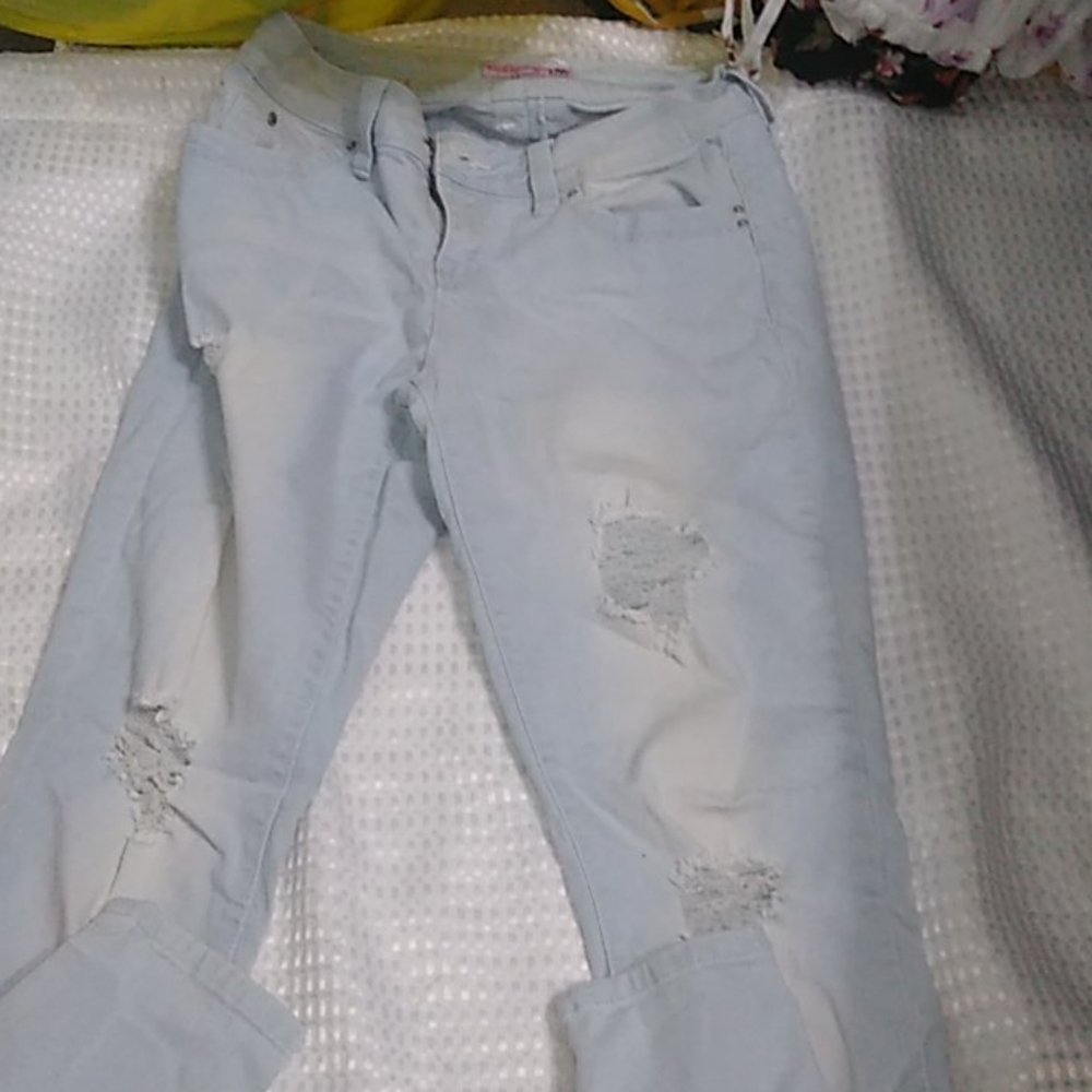 Women's jeans